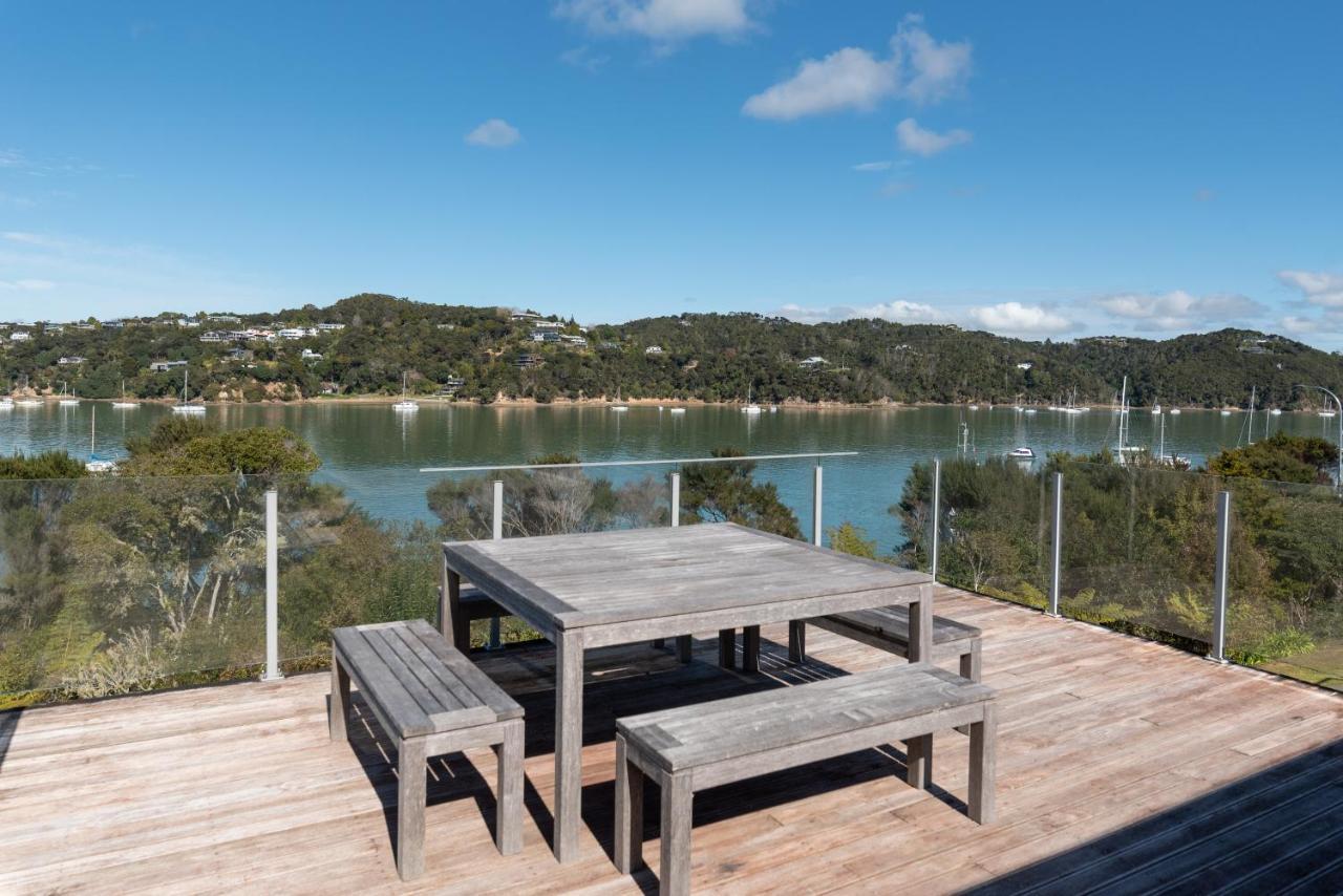 The Tide Watcher - Okiato Holiday Home Opua Eksteriør billede