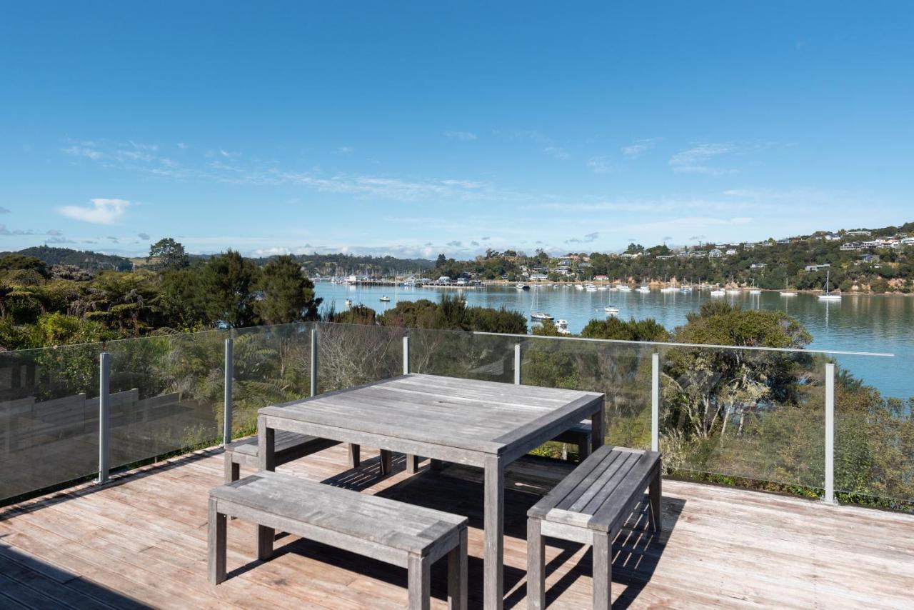 The Tide Watcher - Okiato Holiday Home Opua Eksteriør billede